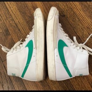 Nike Blazers green swoosh
